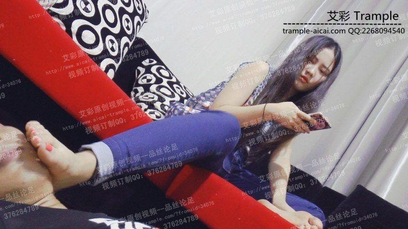 00后邻家大侄女-脚真香