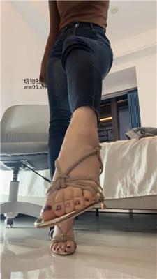 【小X大王】孤儿怨的咒妈死妈    250210-9