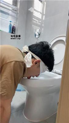 【南月女神】骑马伺候吃早餐-舔马桶-舔玉足 JS250314-7