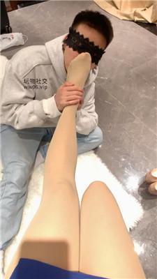 【宝娜】腿绞-高跟肉丝美腿诱惑-插嘴 bf50511