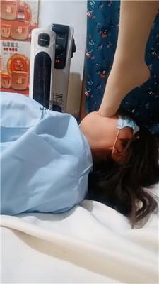 【伪娘和人妻】肉丝脚玩虐蓬头垢面的狗 JS250116-2