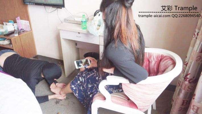 悦悦小主调教狗奴