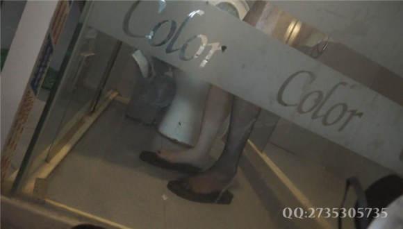 【黑丝诱惑】 素女 雯雯的原味脏人字拖踩踏