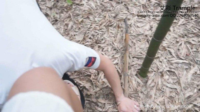 广西某学院大二女生的初次野外调教