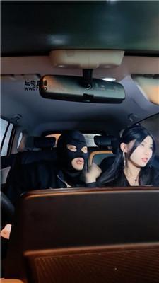 【卡莎女帝】车内臭脚丫喂食【双视角版】 JS250422-28