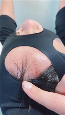 【艾黎】白袜诱惑-重度虐乳-闻舔腋下 bf50490