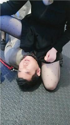 【鸿运双女团】反绑暴力虐打贱奴【完整版】 JS250331-36