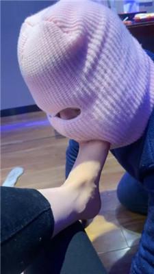 【毛绒月亮】长靴提档/抽耳光/踩踏闻白袜/脚插嘴