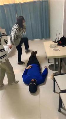 【精神小妹】双S-学生主-运动鞋白袜气味控制