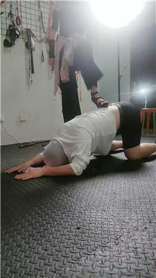 【鸿运】体校女神重度虐打【双视角版】JS250422-19