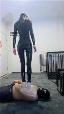 【木万】皮衣女神-连环耳光/高跟长靴踩/囚禁狗笼 bf50839