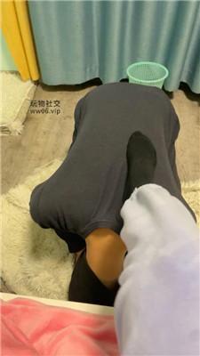 【白兔】黑棉袜脚体罚家奴 JS250106-28