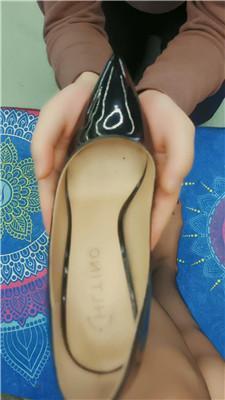 【咩祖】黑丝高跟蹂躏踩虐脚下喂食 bf49840