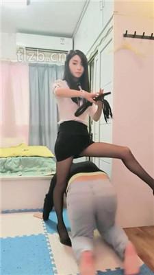 【重庆男神】金融白领严厉上课