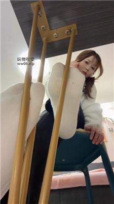 【兔兔酱】桌底的狗    250220-22