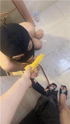 【尤野】超美车模S-马桶喂食面包 JS250223-26