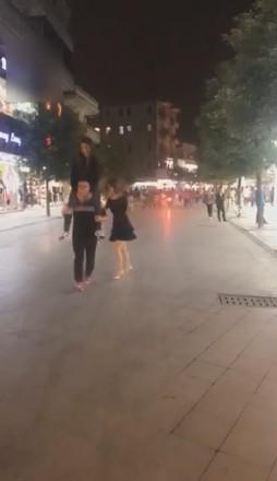 多女主商业街调教