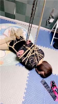 【盈盈】五花大绑口球塞嘴囚禁