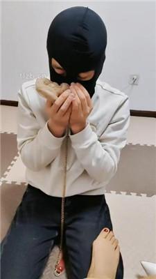 【平凡】圈养控制-圣水赏赐/耳光口水/裸足保养