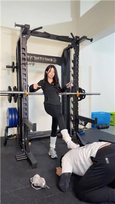 【奶豆包】来自健身女教练的羞辱 bf50032