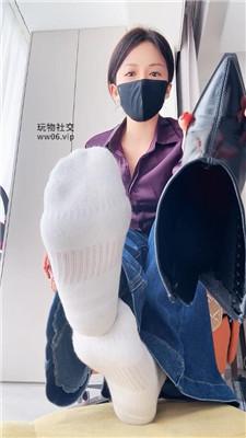 【冷颜】臭白袜短靴灯    250207-6