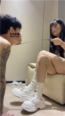 【婉纱】小白鞋白袜虐-狂抽耳光【双视角版】 bf53407