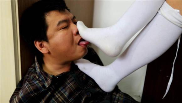 【奕潇】仙境爱丽丝臭袜子插嘴窒息