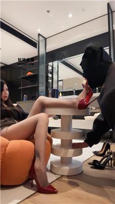 【亚兮s】雪地靴+高跟+长靴踩虐 bf51497