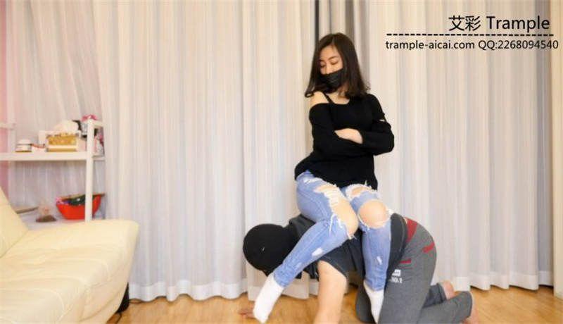 小主爆揍恋臀癖