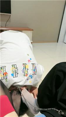 【啡啡】双S-沉浸式舔脚窒息 JS250307-8