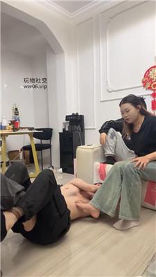 【Qi7】情侣主群调群虐绿帽奴 bf51548