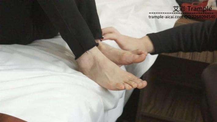 艺校学生美女的原味脏鞋