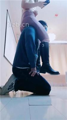 【甜音】长靴S-骑马转胯爬行/赏赐圣水/人肉脚垫