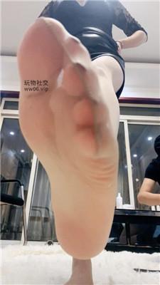 【颜主】骑马转胯/坐脸窒息/高跟肉丝脚踩 bf49482