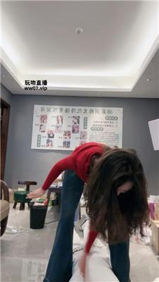 【猴歌】开发素人S-踩踏耳光踢裆 bf52292