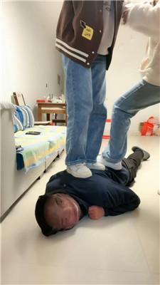 【锅盖导演】双S-学生小妹暴揍班主任【上】 bf51852