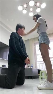 【樱木花椒】调00后小笨狗-手脚耳光/踢裆恋足