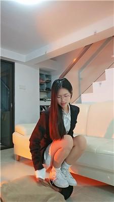 【嘉妮】毁容式踩脸/骑马转胯/小白鞋白袜辱 bf49447