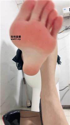 【念可】小恶魔的圣水洗礼    250326-15