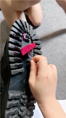 【黑兔】脏长靴碾压踩喂食 JS250514-37