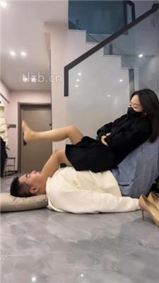 【辣姐】御姐范-暴力驯服19岁小胖