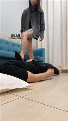 【小凤梨】纹身小妹高跟美腿踩虐 JS250325-24