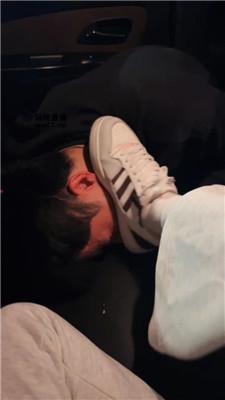 【刘二狗】深夜户外开发小姐姐 JS250331-32