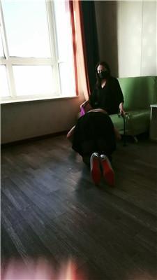 【若莞】母畜-骑马遛狗/重度鞭打 JS250107-35