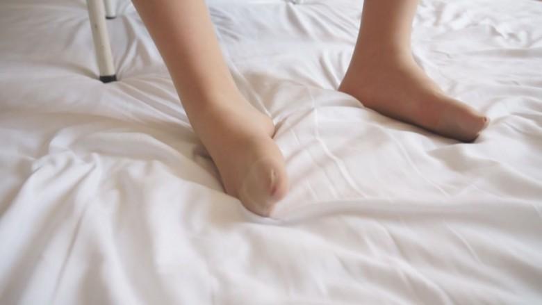 琪琪浴室间淋浴调教