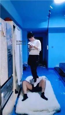 【山兔莓】换两双脏运动鞋踩踏 bf49222