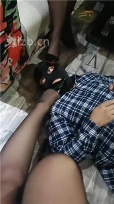 【平凡】双S-黑丝高跟玩宠物狗