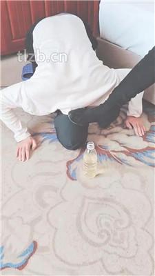 【美容院S】赏赐圣水/舔靴底/肉丝诱惑