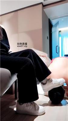 【奇了怪了】五花大绑强制舔脏鞋白袜 JS250223-30