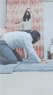 【云儿】重度鞭打/高跟踩踏提档/脚插嘴